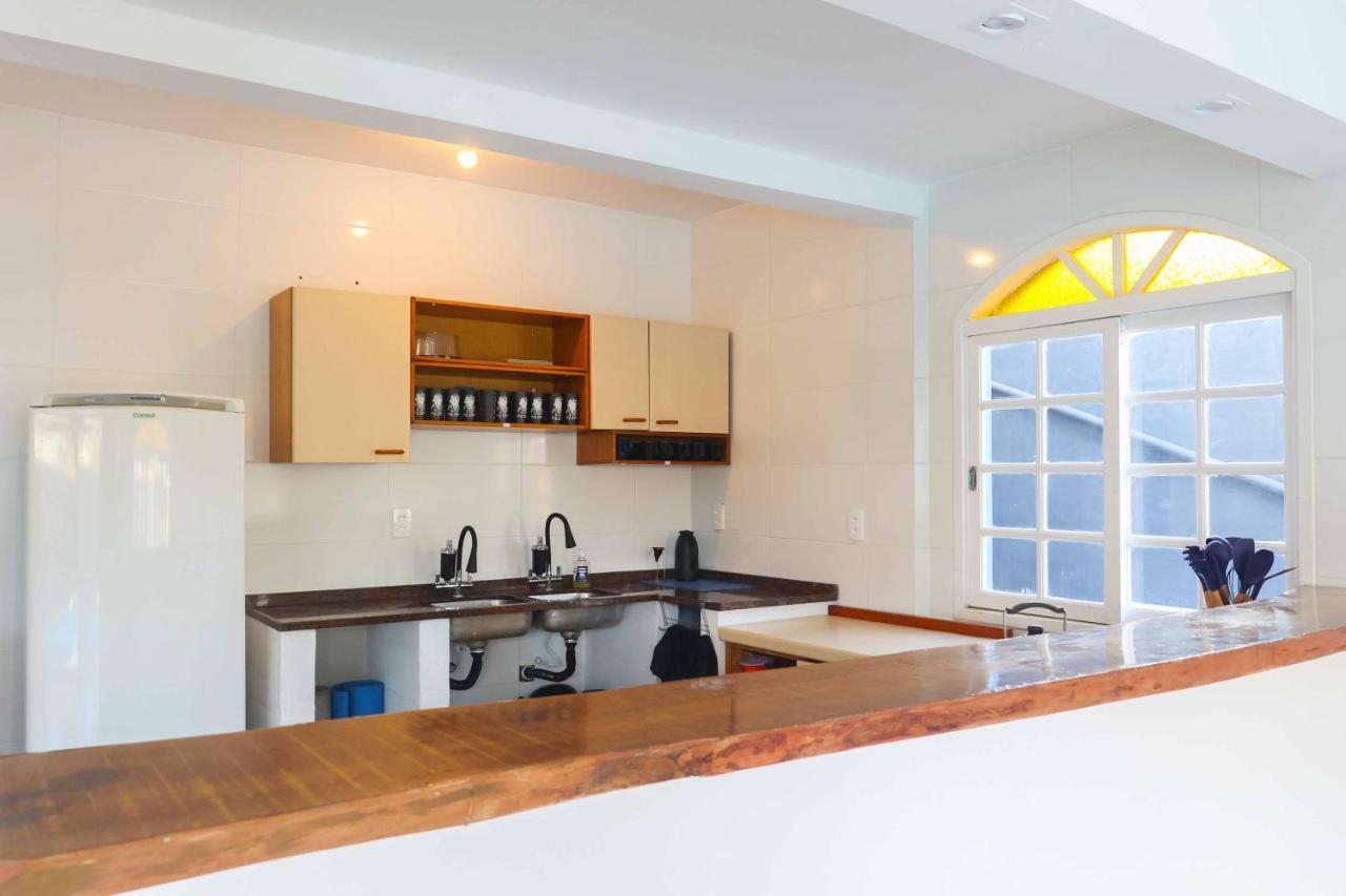 Sea Wolf Hostel - Lagoa Da Conceicao ฟลอเรียนอโปลิส ภายนอก รูปภาพ